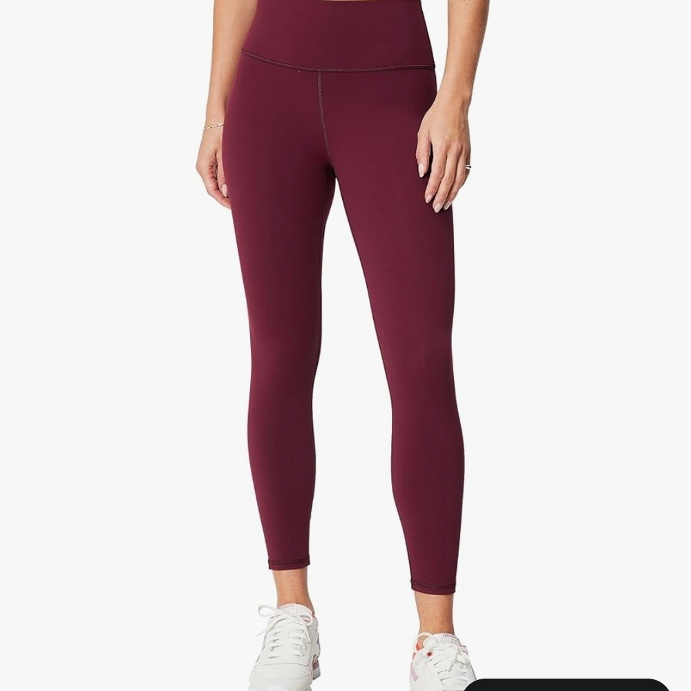 Fabletics - Picture 2 of 7